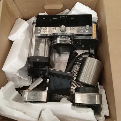 BOXED NINJA LUXE CAFÉ PREMIER COFFEE MACHINE - ES601UK
