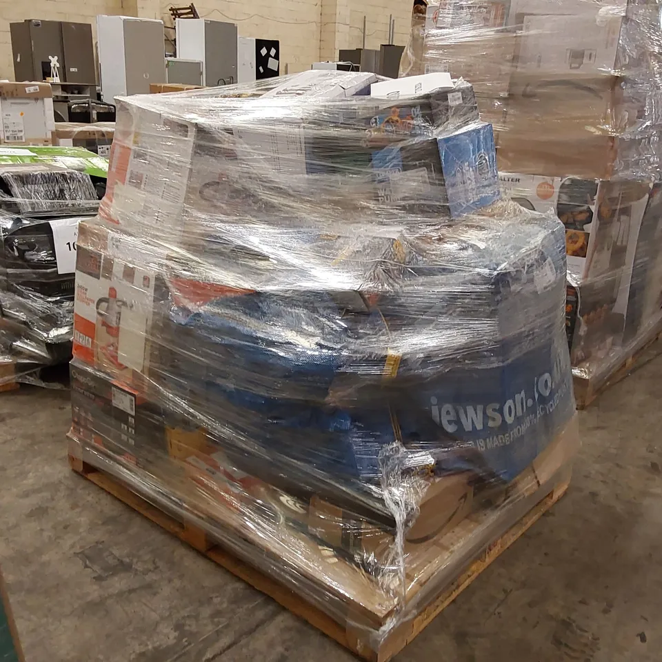 PALLET OF APPROXIMATELY 39 UNPROCESSED RAW RETURN HOUSEHOLD AND ELECTRICAL GOODS TO INCLUDE;