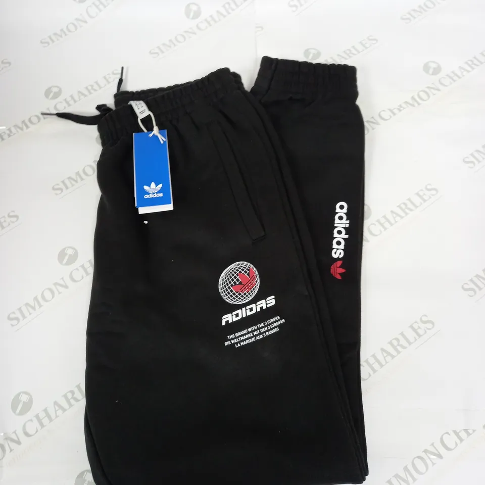 ADIDAS ORIGINAL TRACKSUIT BOTTOMS SIZE M