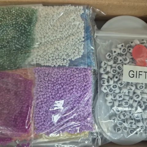 BOX OF APPROXIMATELY 25 BNK CRAFT BEAD SETS - COLOURS AND CONTENTS MAY VARY - COLLECTION ONLY