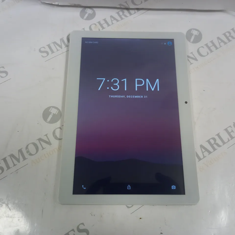 BOXED MEDIATEK KT107 TABLET IN WHITE