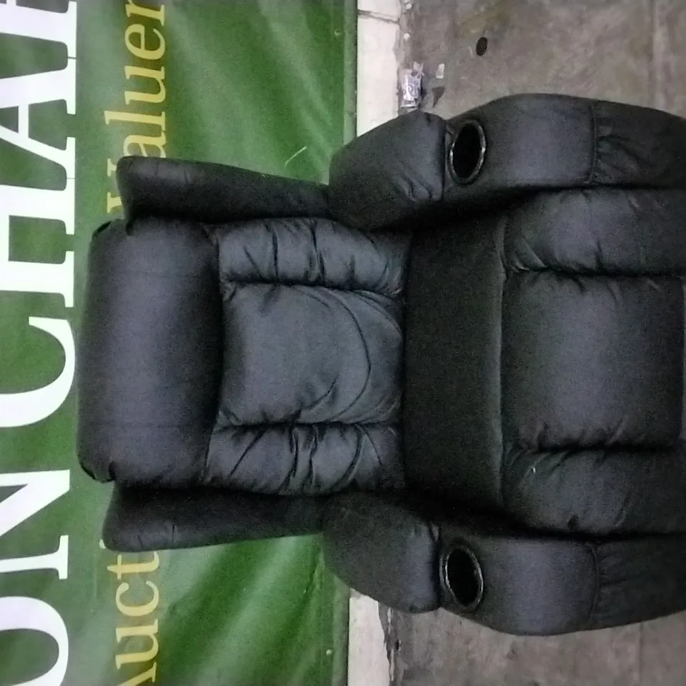 QUALITY DESIGNER BLACK LEATHER POWER RECLINER ARMCHAIR WITH CUPHOLDERS
