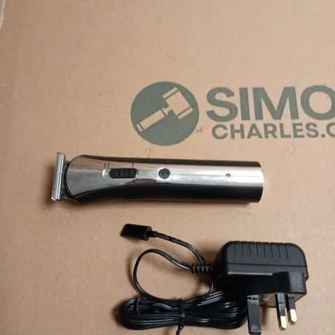 GEORGE G-246 RECHARGEABLE MULTI-GROOM CLIPPERS WITH ACCESSORIES 