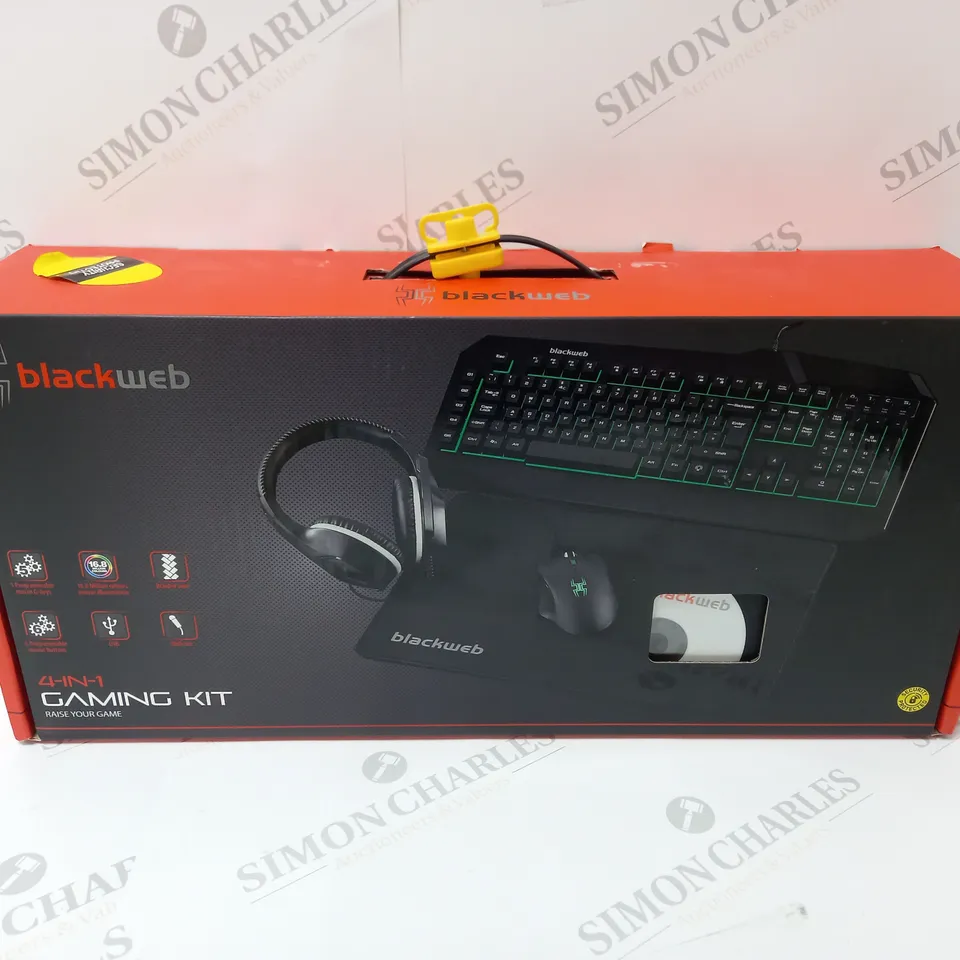 BRAND NEW BOXED BLACKWEB 4-IN-1 GAMING KIT
