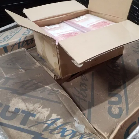 PALLET CONTAINING ASSORTED GREETINGS cards