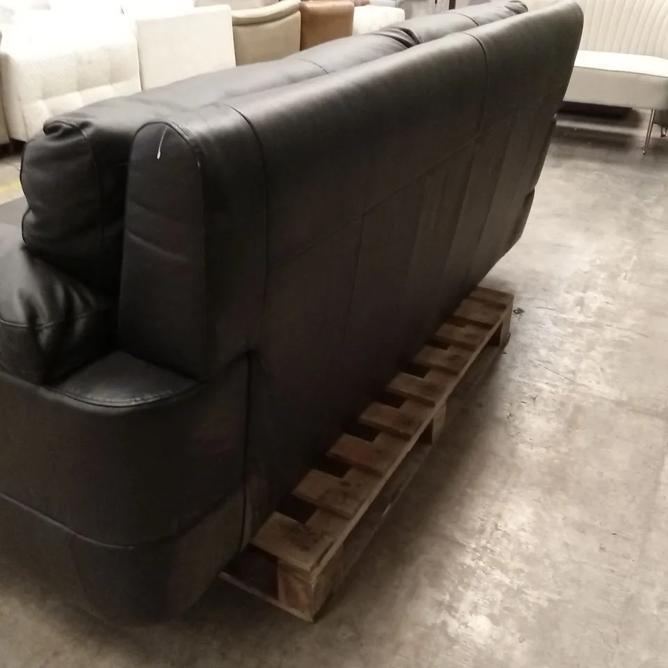 MARLOW ITALIAN LEATHER 3 SEATER SOFA - BLACK RRP £1399