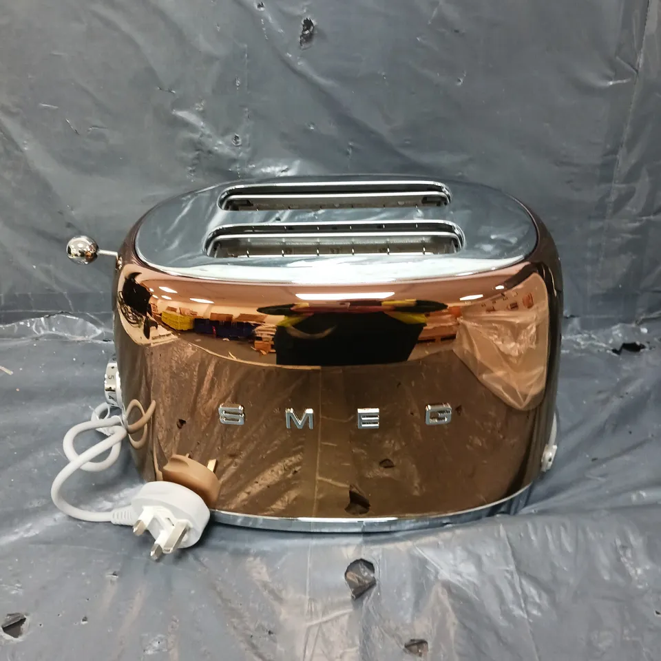 SMEG 2 SLICE ROSE GOLD TOASTER 