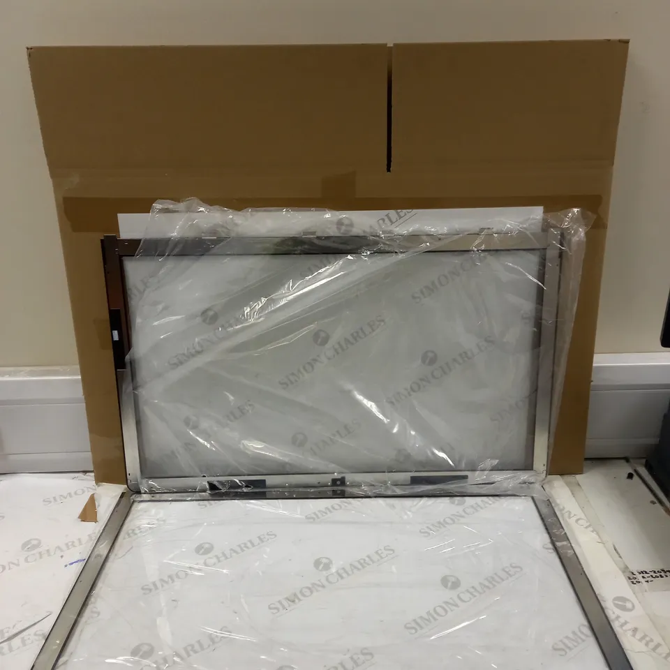 LOT OF APPROXIMATELY 4 GLASS COMPUTER SCREEN COVERS OF VARYING SIZES