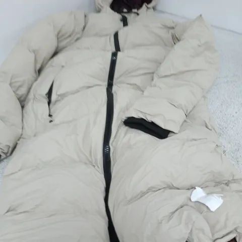 TRETORN PUFFER JACKET – BEIGE, XS (UK 8 APPROX) – HOODED