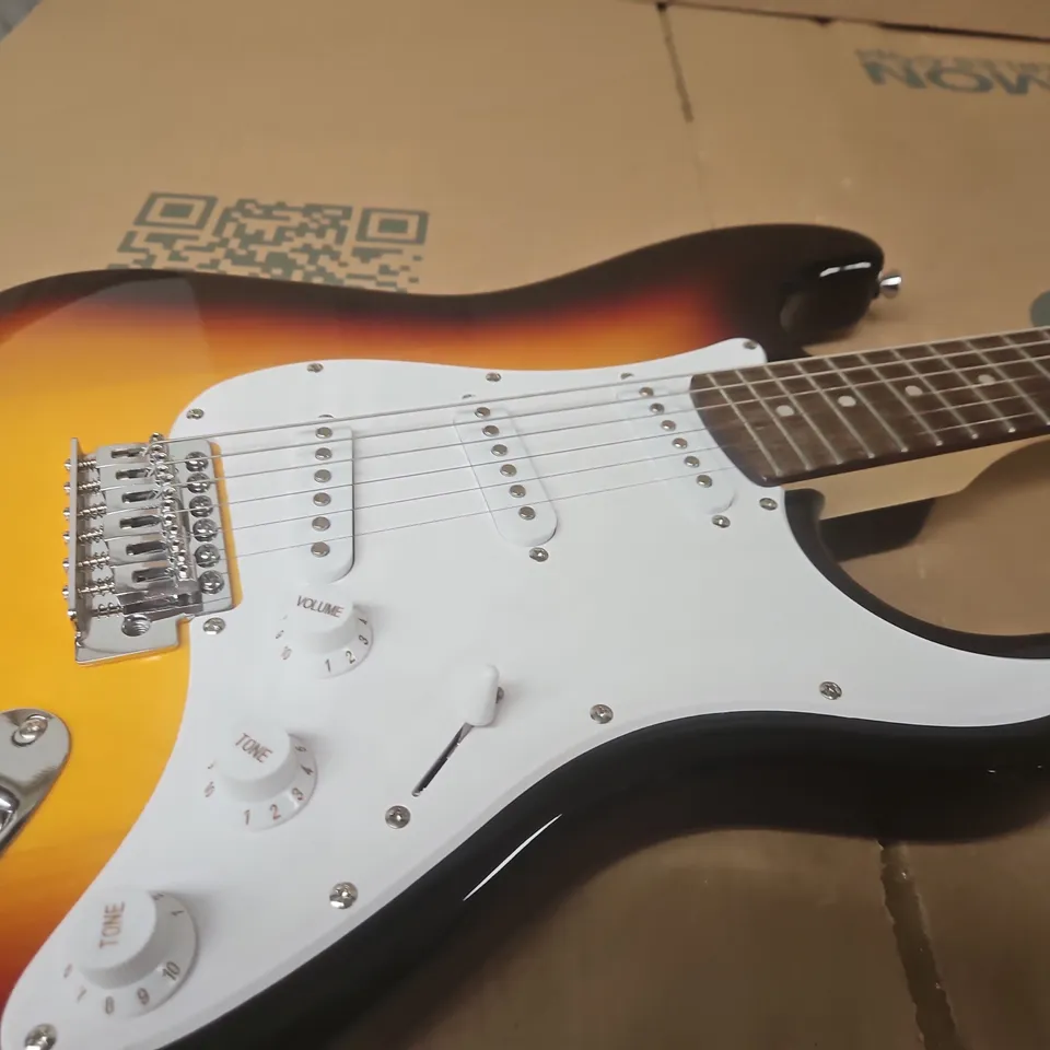 ANTIQUITY ST1 ELECTRIC GUITAR, 3-TONE SUNBURST 
