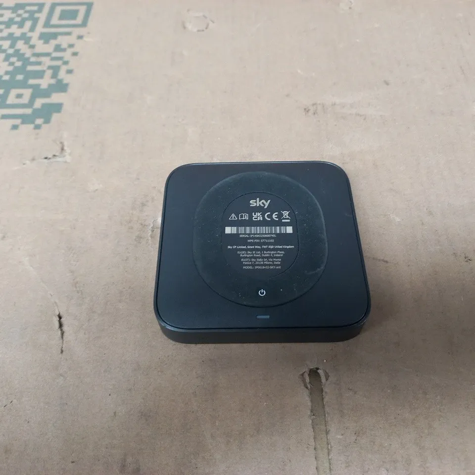 SKY STREAM TV PUCK UNBOXED