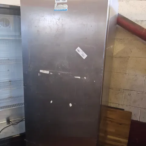 LEC COMMERCIAL PLATIGNUM TALL FRIDGE