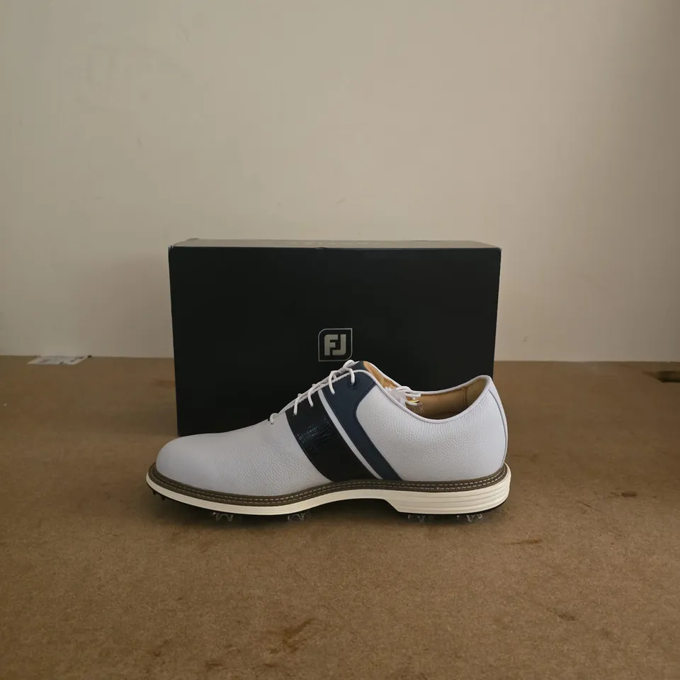 FOOTJOY MEN'S GOLF SHOES - WHITE WITH NAVY STRIPE, SPIKED OUTSOLE UK 10