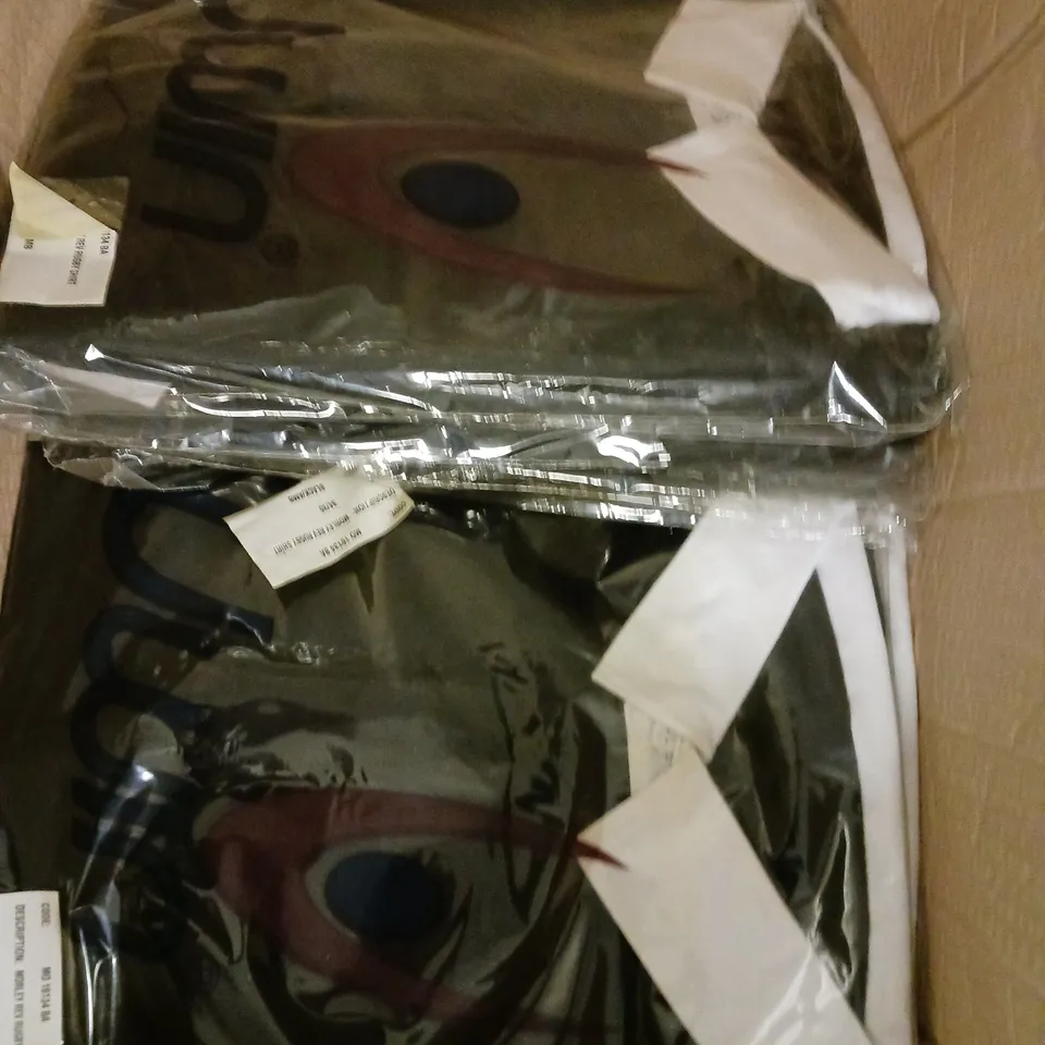 APPROXIMATELY 10 UWIN REVERSIBLE RUGBY SHIRTS - 38/40