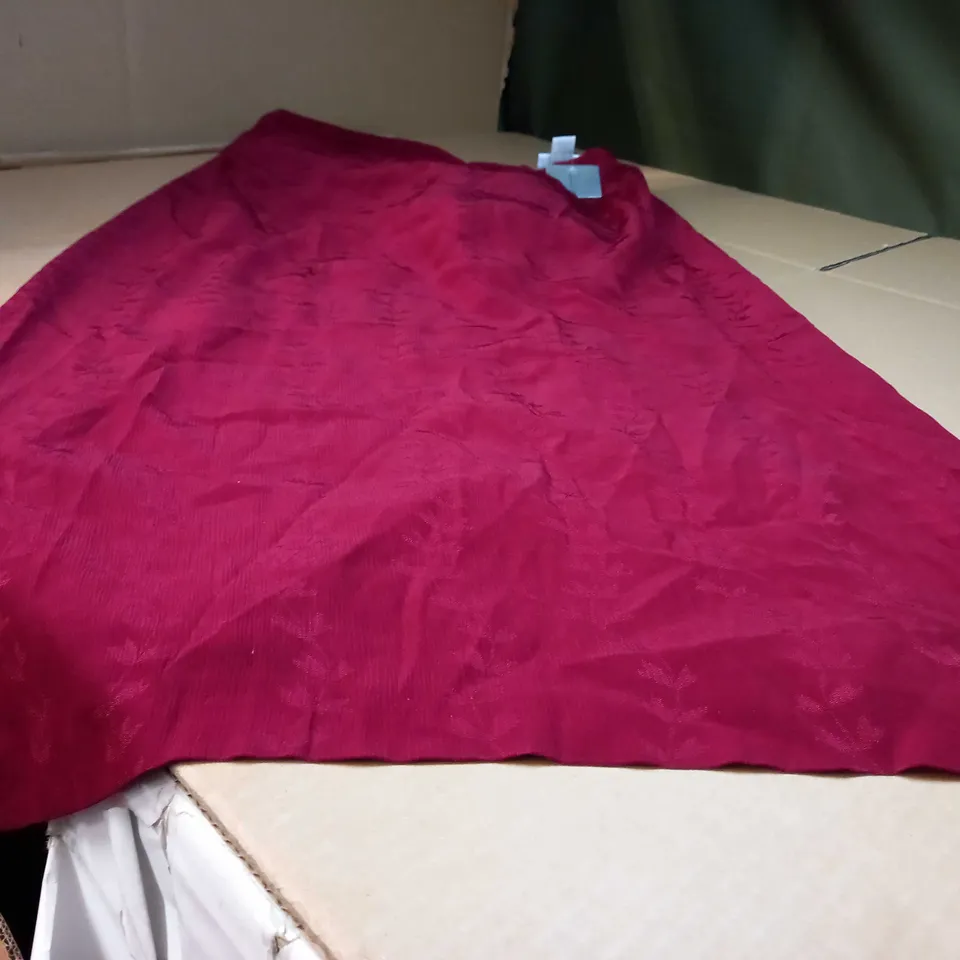 J.TAYLOR DARK RED SATIN STYLE PENCIL SKIRT - SIZE 18