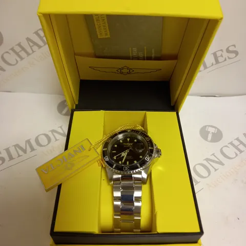 BOXED INVICTA BLACK DIAL CHAIN LINK WATCH 