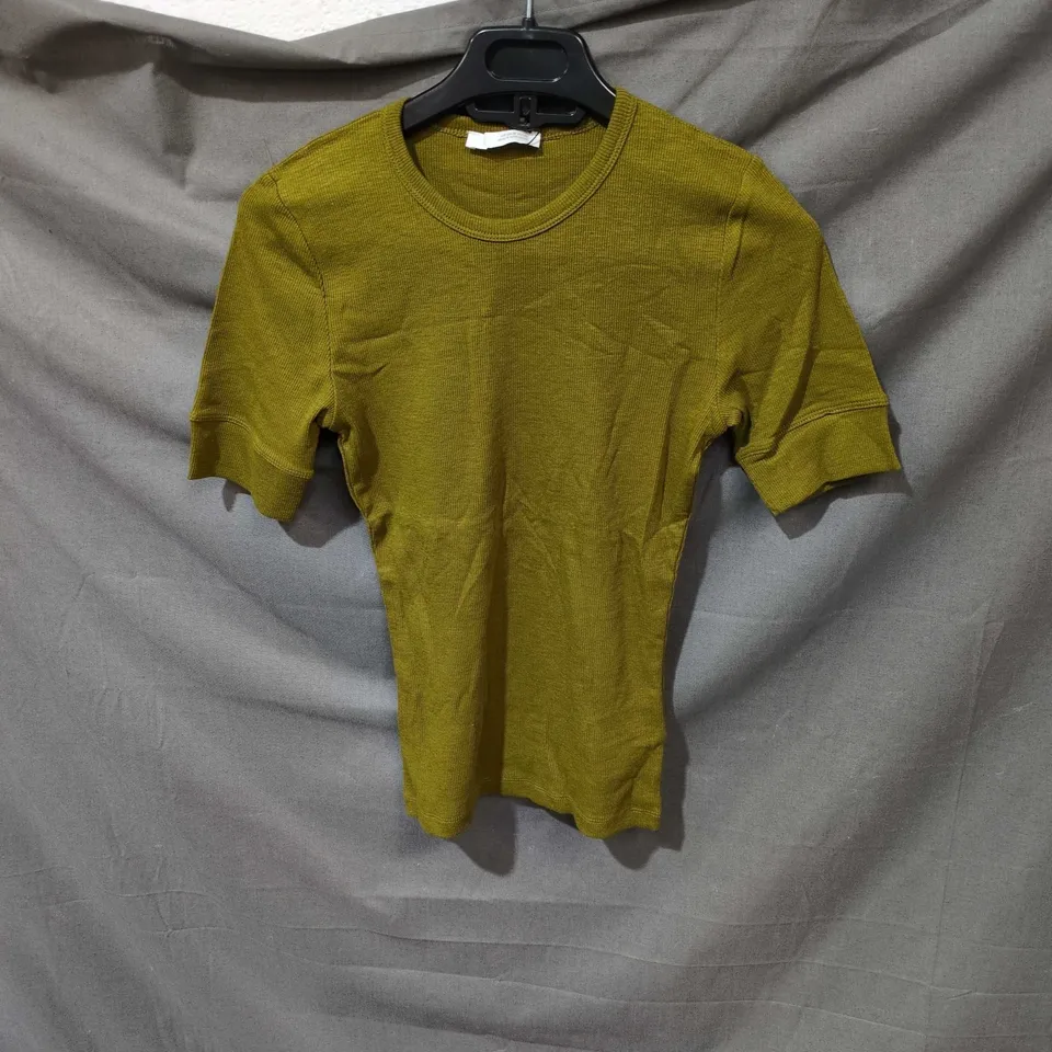 ZARA OLIVE GREEN SHORT-SLEEVE T-SHIRT, UK SIZE M