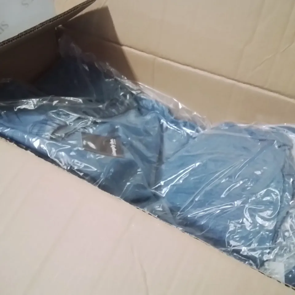 BOXED BRAND NEW APPROXIMATELY 12 SIMPLY BE DENIM SKIRT BLUE SIZE 22