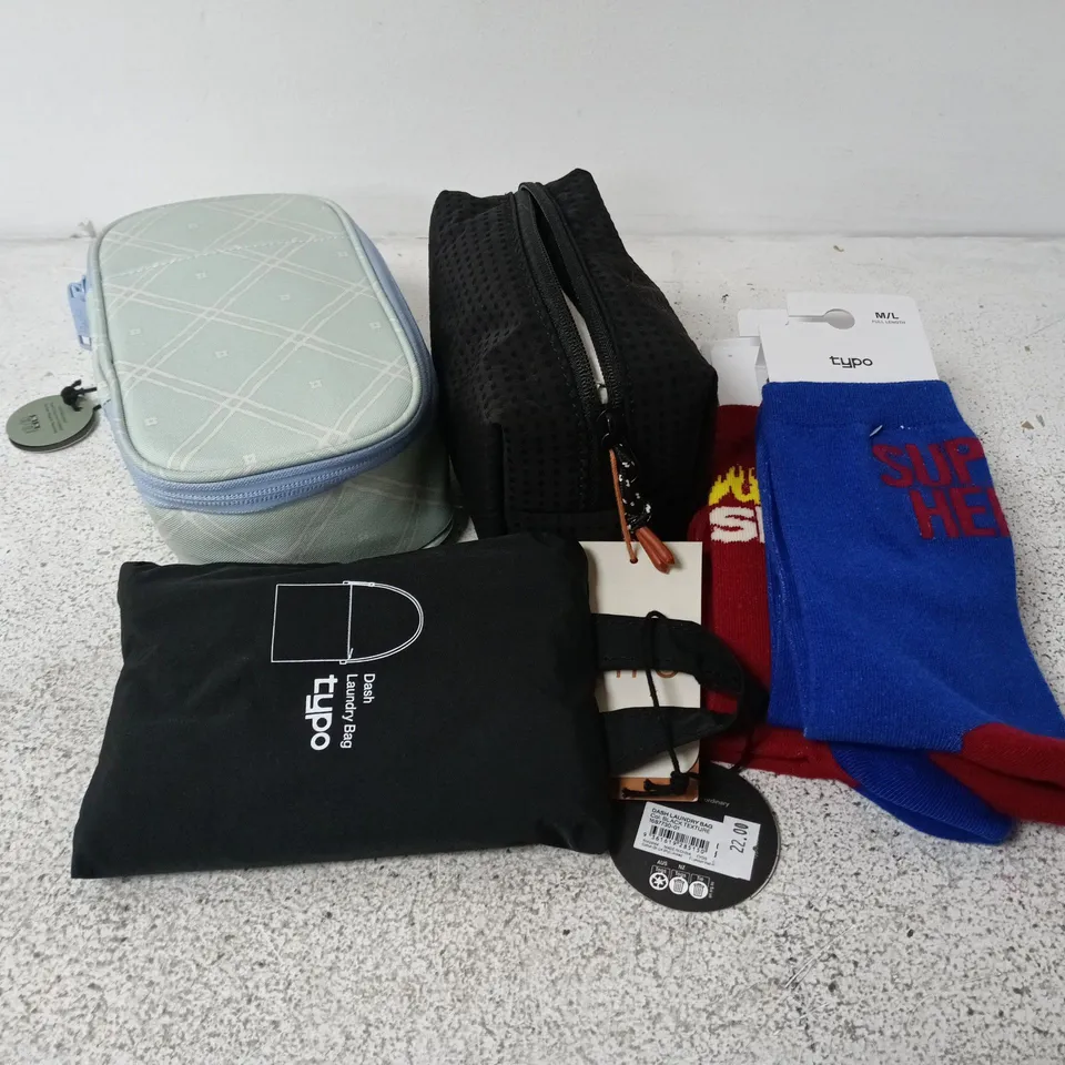 APPROXIMATELY 18 ASSORTED TYPO PRODUCTS TO INCLUDE SOCKS, PENCILS CASES, LAUNDRY BAG, ETC - COLLECTION ONLY