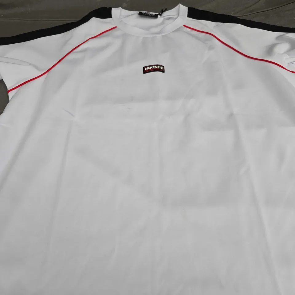 MCKENZIE LOGO T-SHIRT - SIZE XXL