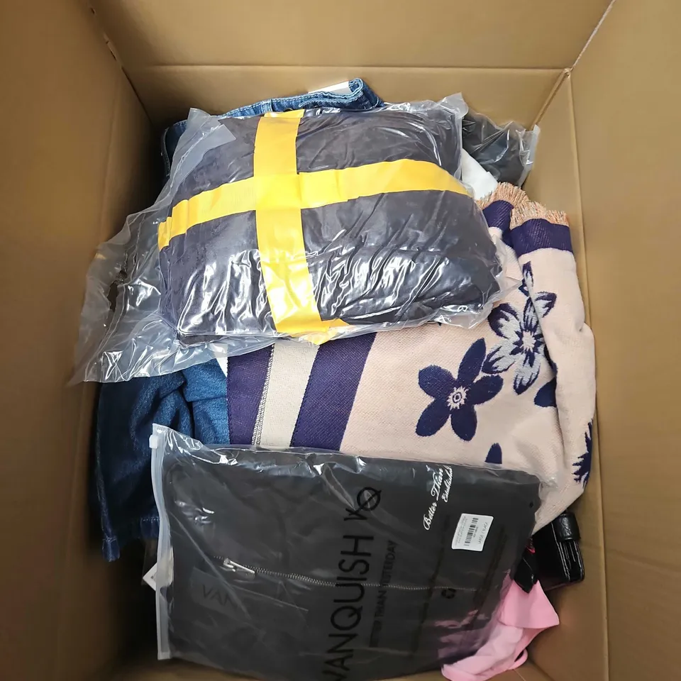 LARGE BOX OF APPROXIMATELY 20 ASSORTED CLOTHING ITEMS IN VARIOUS SIZES, STYLES AND COLOUR 