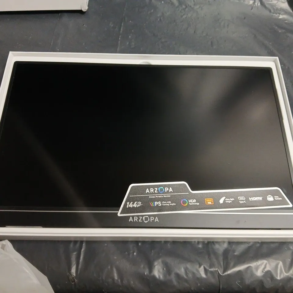 ARZOPA 16.1 INCH PORTABLE MONITOR (MODEL ZIFC) – 144HZ IPS