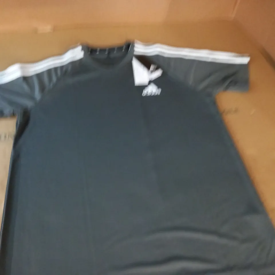 ADIDAS GREY SERENO T-SHIRT - L