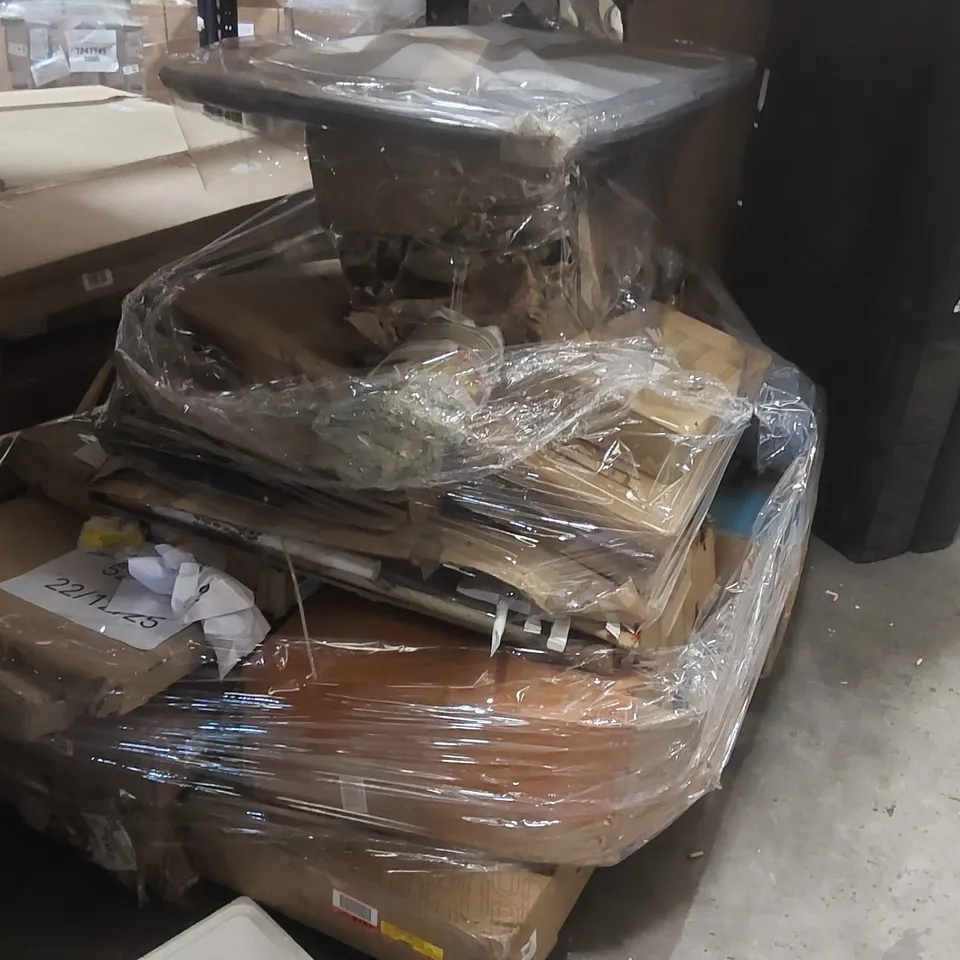 PALLET CONTAINING A VERY LARGE QUANTITY OF ASSORTED FURNITURE PARTS ECT