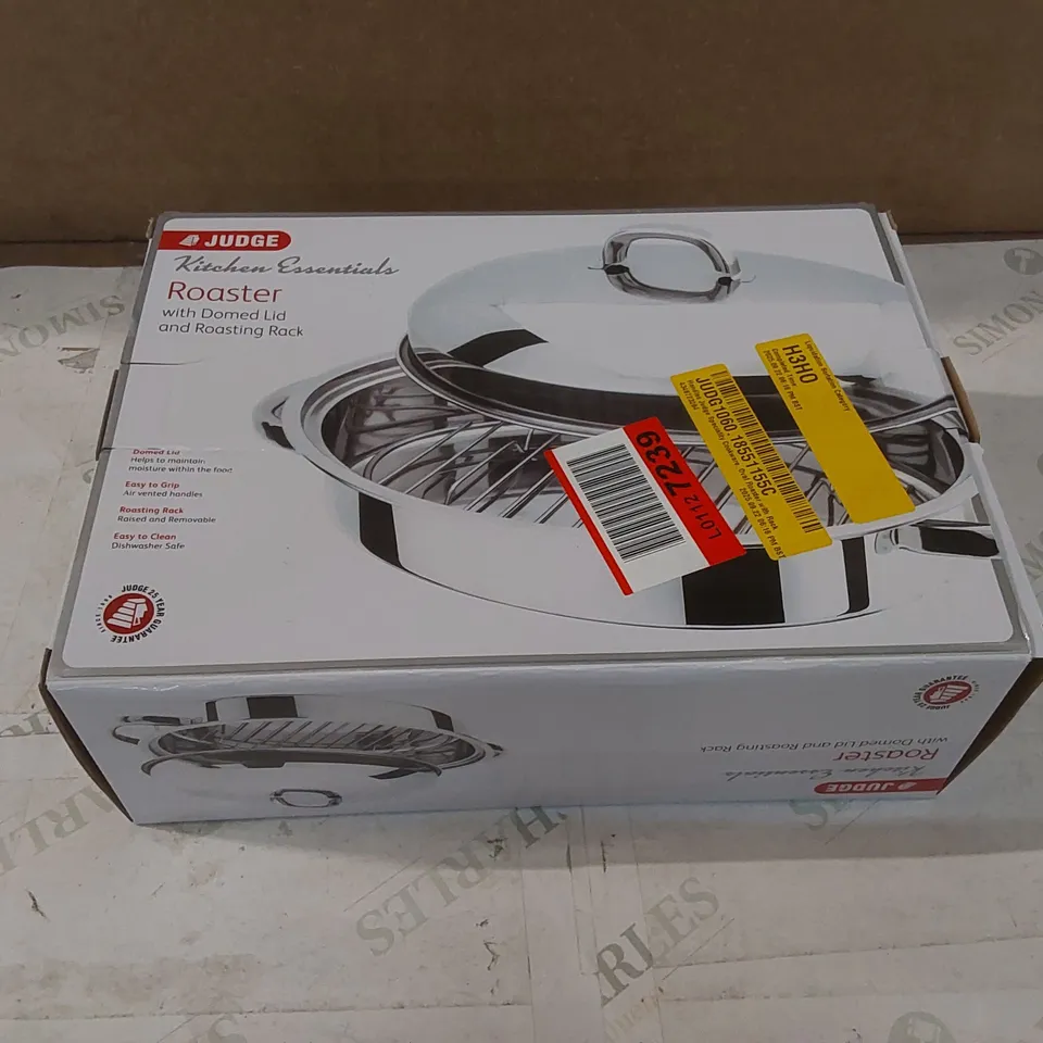 BOXED HANDLES JUDGE SPECIALITY COOKWARE, OVAL ROASTER WITH RACK