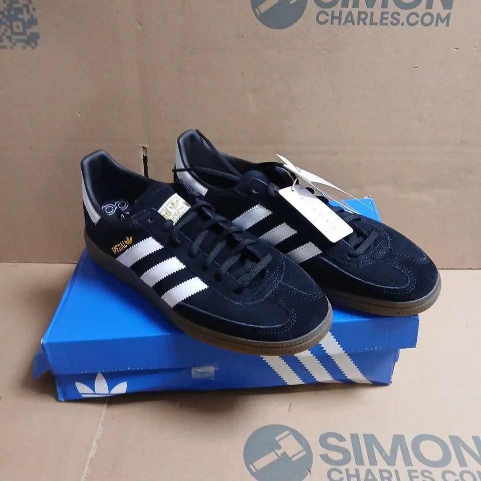 BOXED PAIR OF ADIDAS HANDBALL SPEZIAL SNEAKERS – NAVY SUEDE, UK 8 