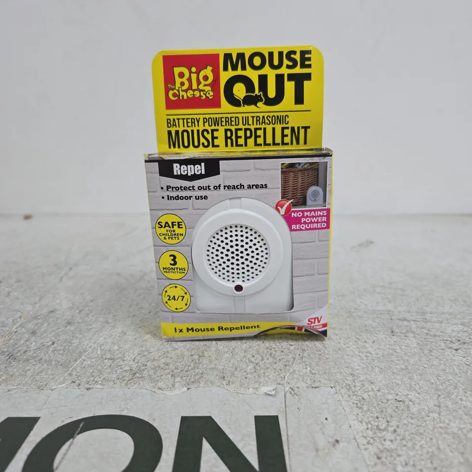 BATTERY POWERED ULTRASONIC MOUSE REPELLENT – BIG CHEESE MOUSE OUT (BOXED)