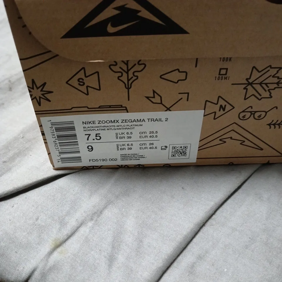 NIKE ZOOMX ZEGAMA TRAIL 2 MEN'S RUNNING SHOES - BLACK/ANTHRACITE, UK 6.5 (US 7.5)