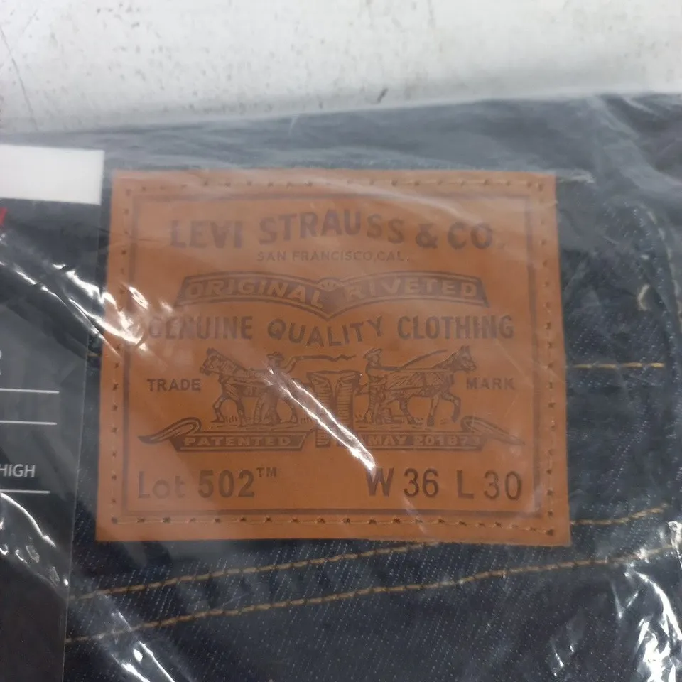 LEVI'S 502 TAPER JEANS – MEN'S DENIM, UK 36 (W36 L30)