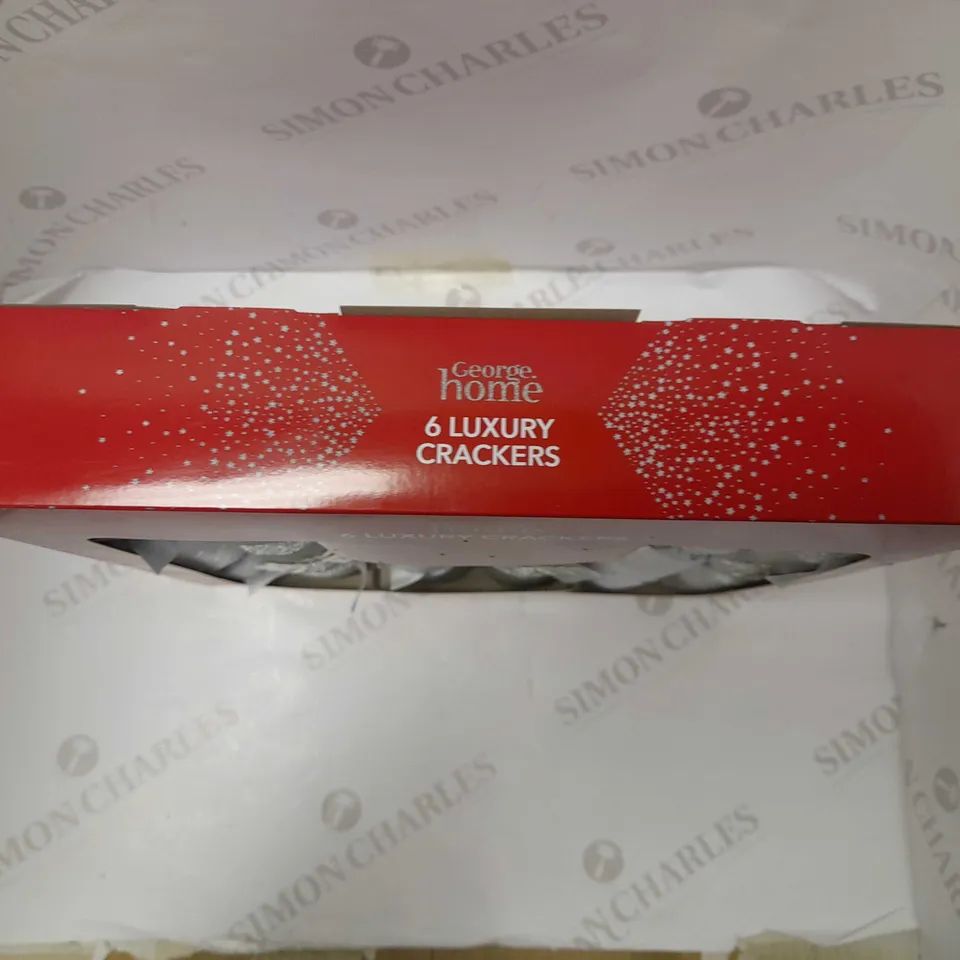 APPROXIMATELY 3 PACKS OF SIX BRAND NEW LUXURY CHRISTMAS CRACKERS