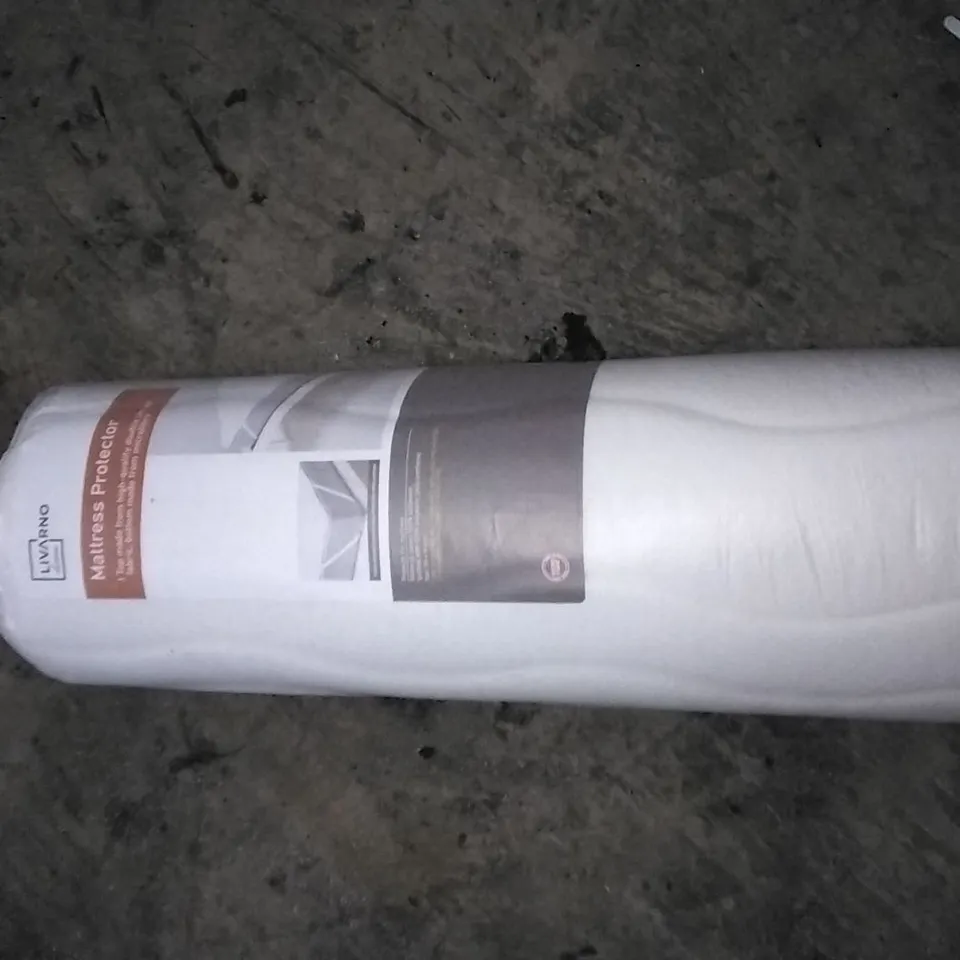 LIVARNO MATTRESS PROTECTOR 135 X 190CM