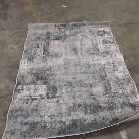 QUALITY DESIGNER AREA RUG 190X140CM APPROXIMATELY