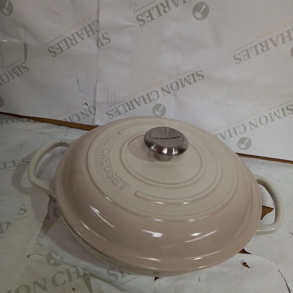 LE CREUSET CAST IRON POT 