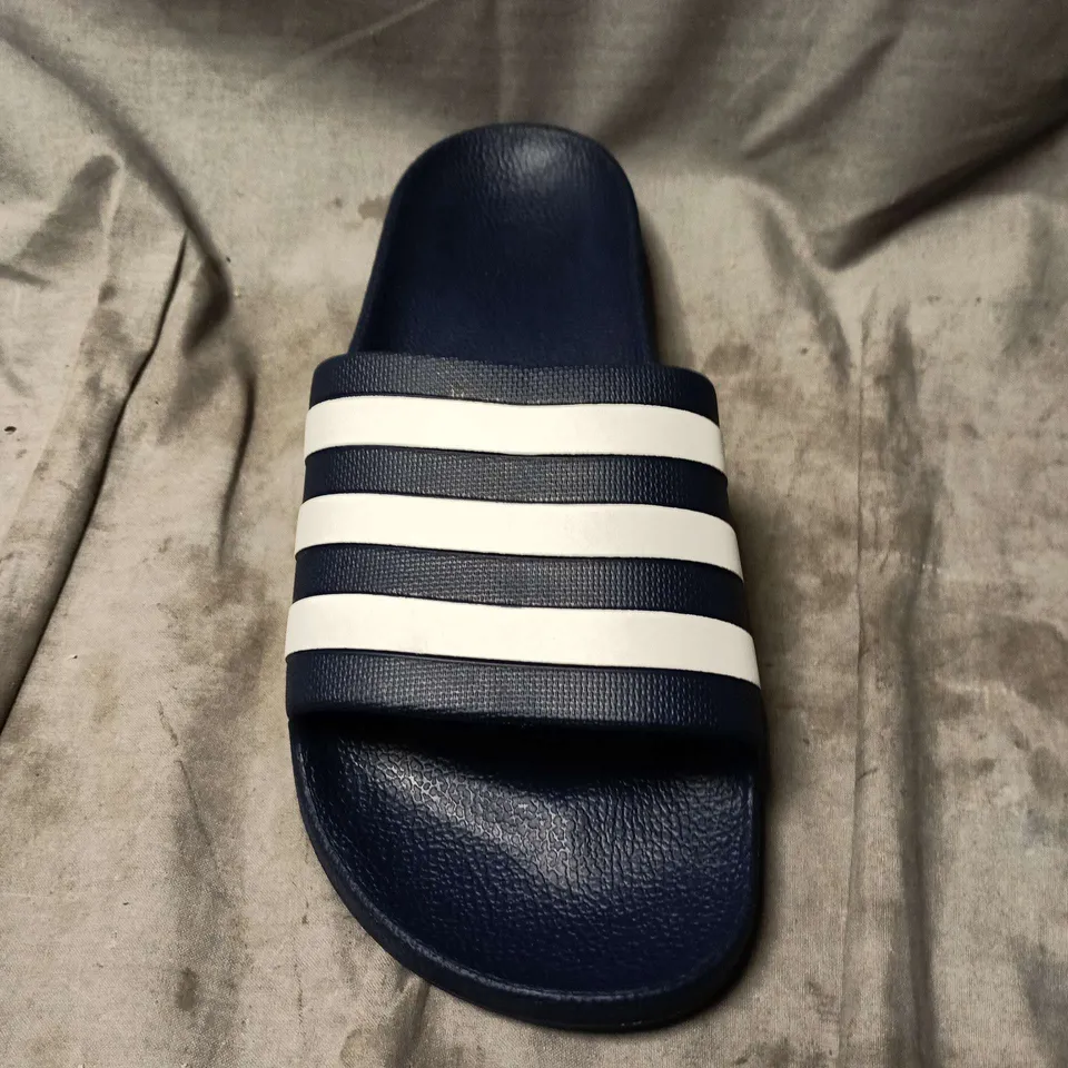 UNBOXED PAIR OF ADIDAS SLIDES IN NAVY - UK 9