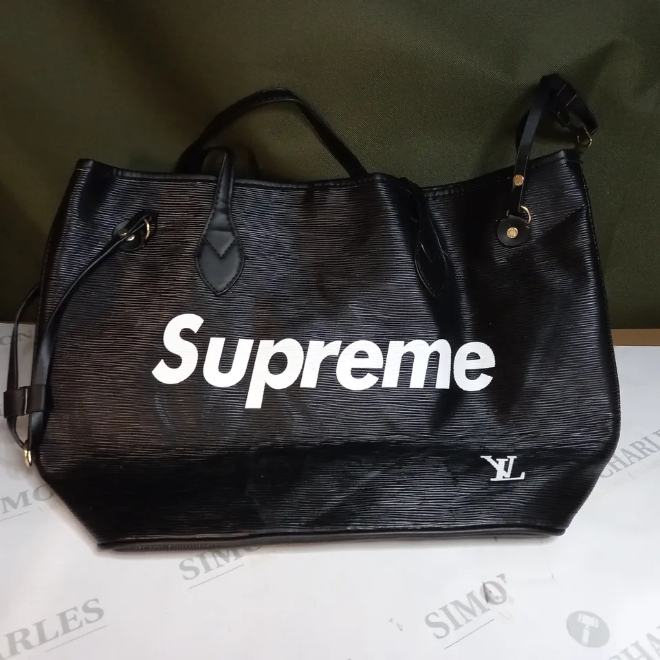 LOUIS VUITTON SUPREME CARRY BAG