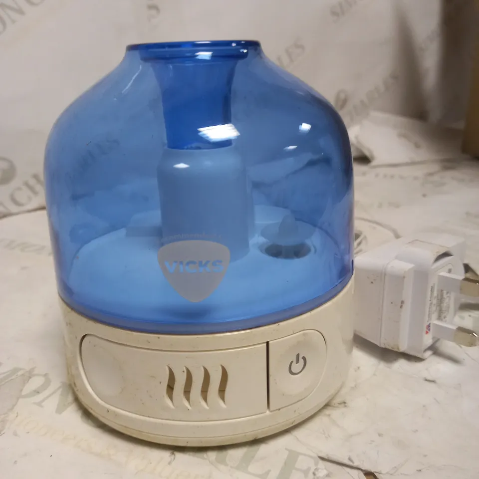 VICKS VUL505 COOL MIST PERSONAL HUMIDIFIER