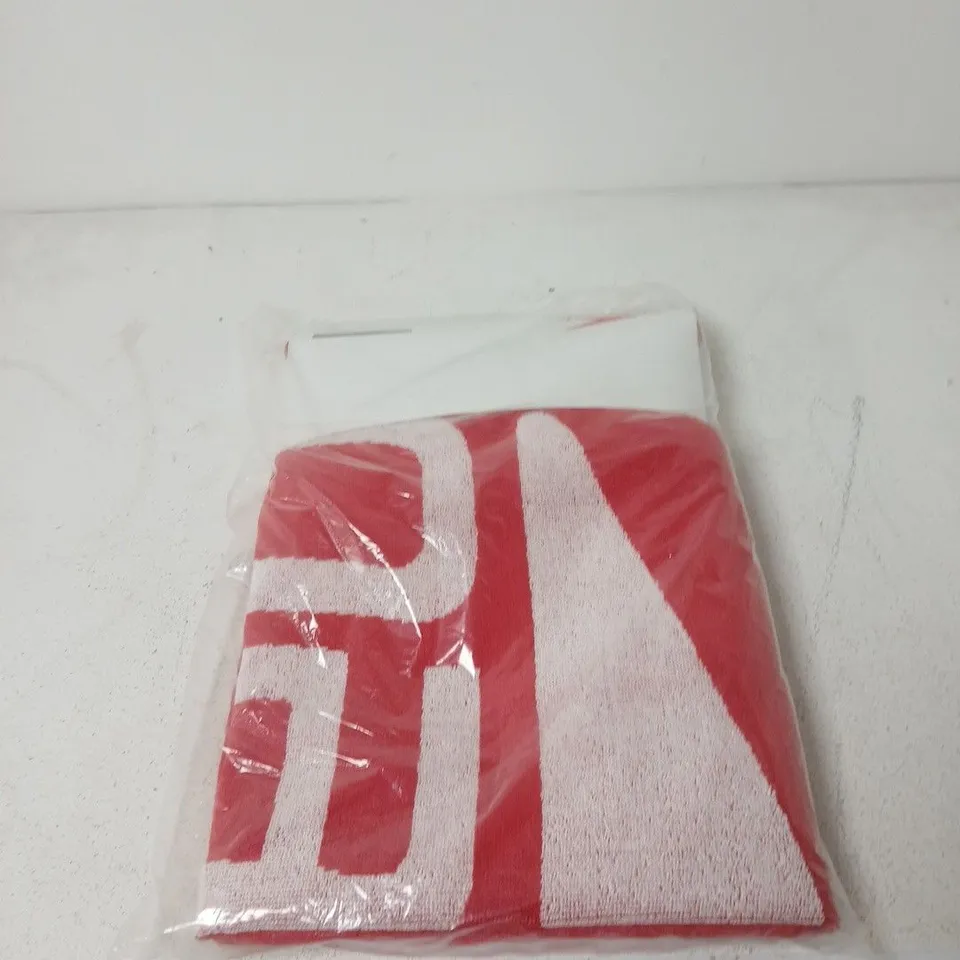 SPEEDO LOGO TOWEL – WHITE WITH RED BRANDING, SEALED IN PACKAGING