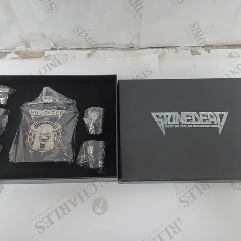 STONEDEAD DRINKING SET