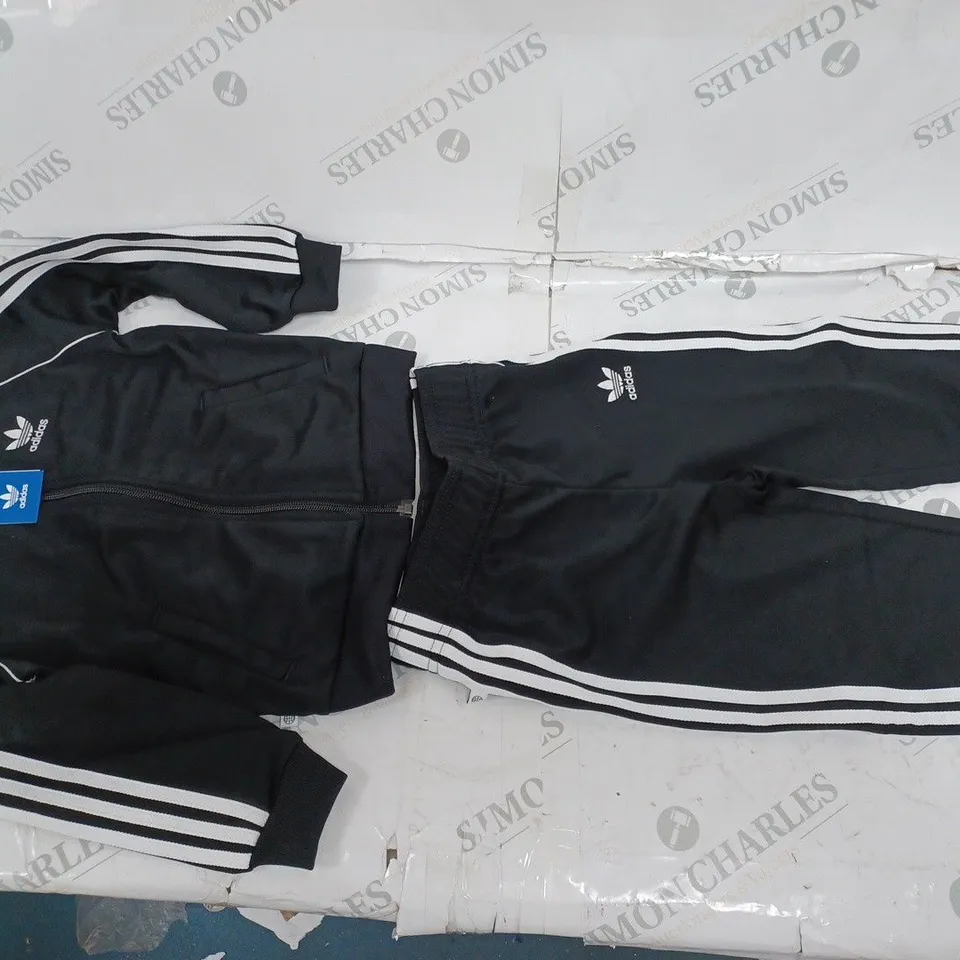 ADIDAS BLACK/WHITE LOGO TRACKSUIT- 3/4 YEARS