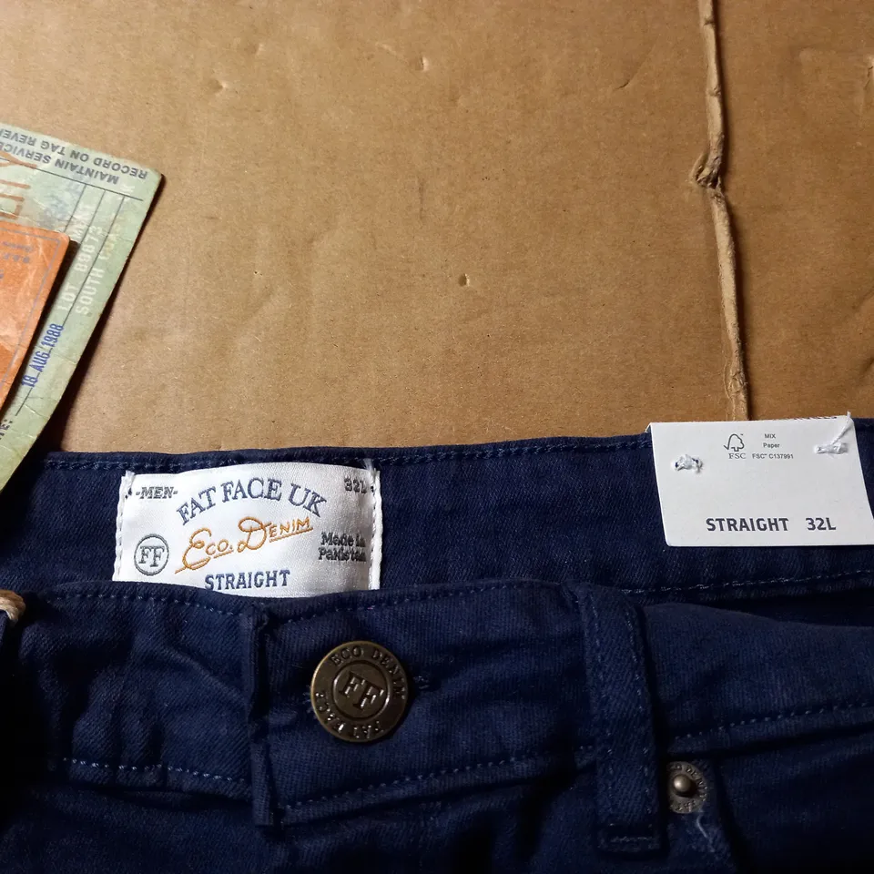 FAT FACE ECO DENIM STRAIGHT LEG JEANS - SIZE 32L