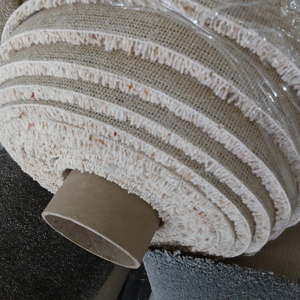 ROLL OF QUALITY STRATHMORE BERBER BRIGHT SKIES CARPET APPROXIMATELY 4M × 8.8M