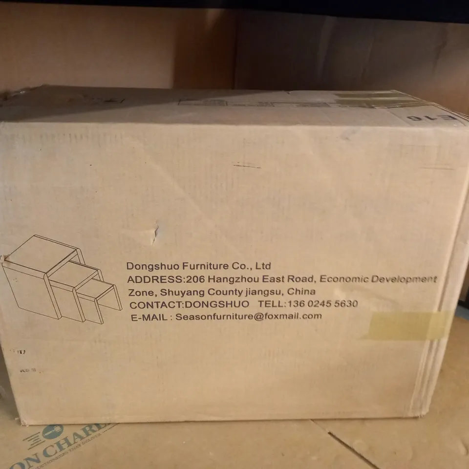 BOXED NESTED COFFEE TABLE - 1OF1