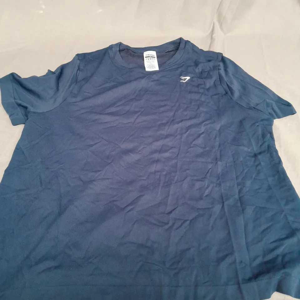 GYMSHARK NAVY T-SHIRT - MEDIUM