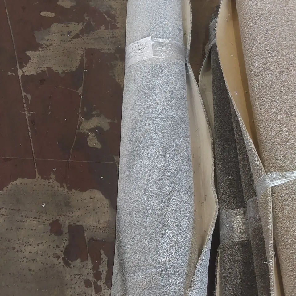 ROLL OF QUALITY ABINGDON STAINFREE AFFECTION CARPET - APPROXIMATELY 2.05 x 4m