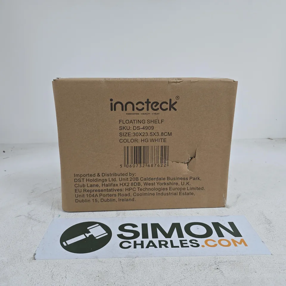 INNOTECK WHITE FLOATING SHELF BOXED 30 X 23.5 X 8CM