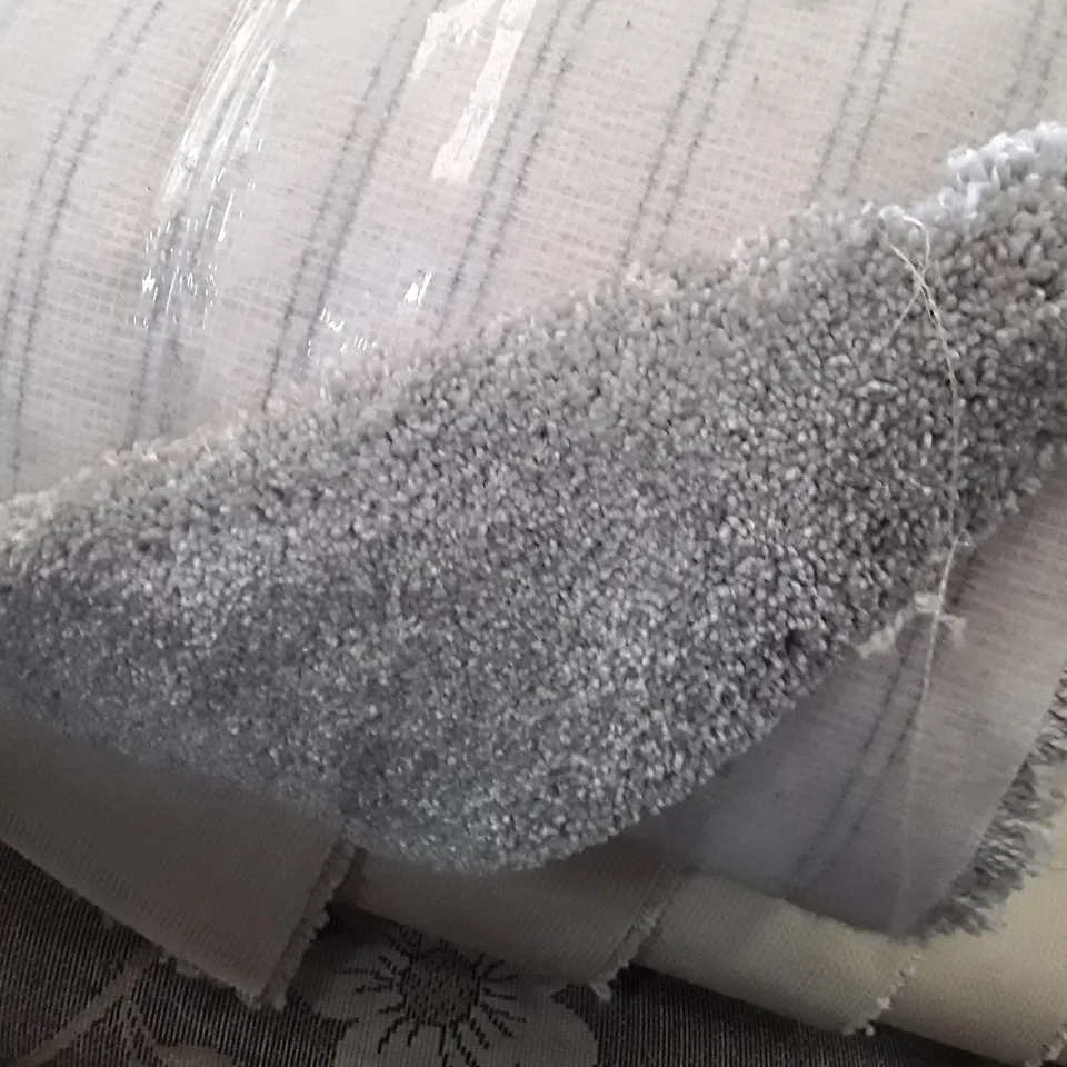 ROLL OF QUALITY LIGHT GREY CARPET